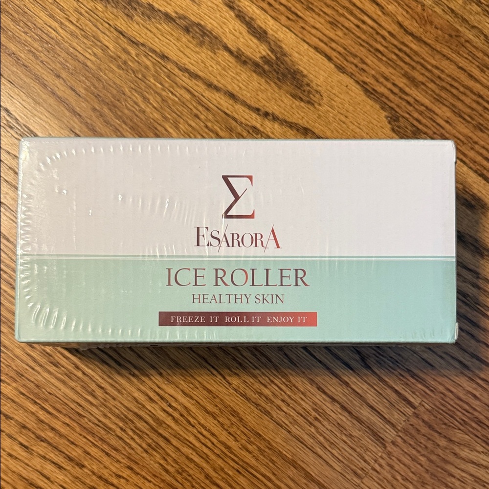 NWT Esarora Ice Roller